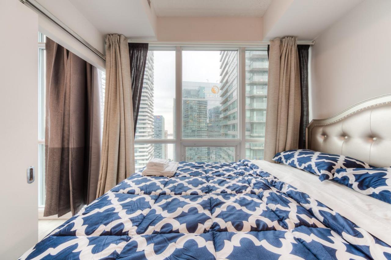 Stylish Newly Furnished Condo With Beautiful Lake View Toronto Luaran gambar
